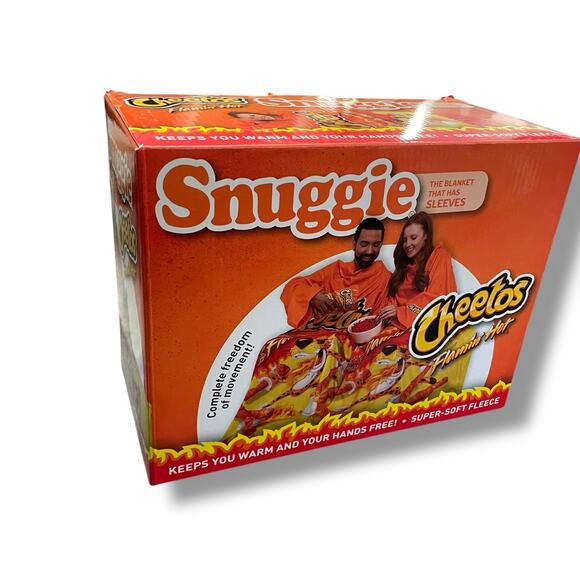 Snuggie Blanket w Sleeves CHEETOS Flaming Hot Fleece Gag Gift Wearable 71 × 54" - Picture 6 of 12